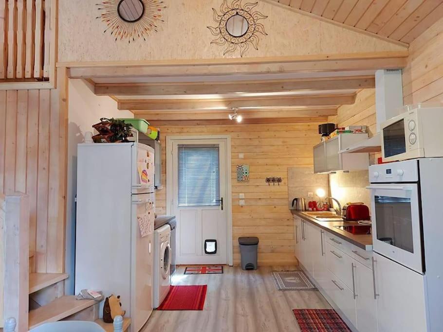 Chalet Au Milieu De La Foret Avec Lac A Proximite Layrac Extérieur photo