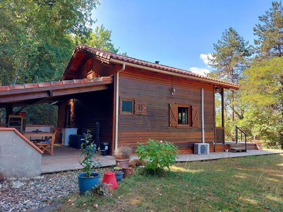 Chalet Au Milieu De La Foret Avec Lac A Proximite Layrac Extérieur photo
