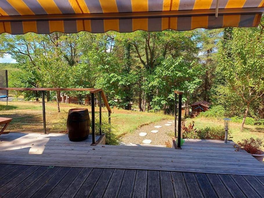 Chalet Au Milieu De La Foret Avec Lac A Proximite Layrac Extérieur photo